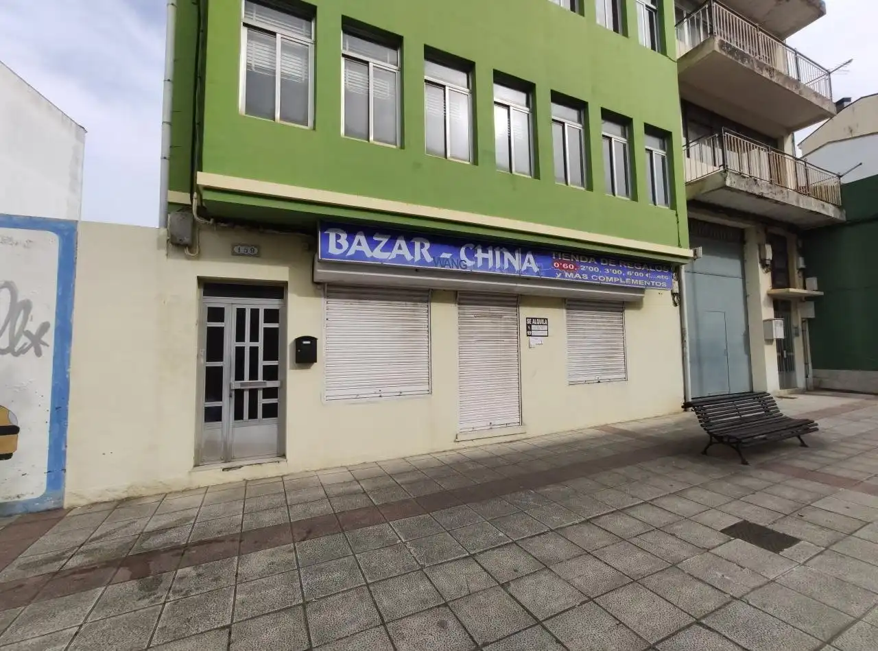 Local comercial en venta en de Castela 159