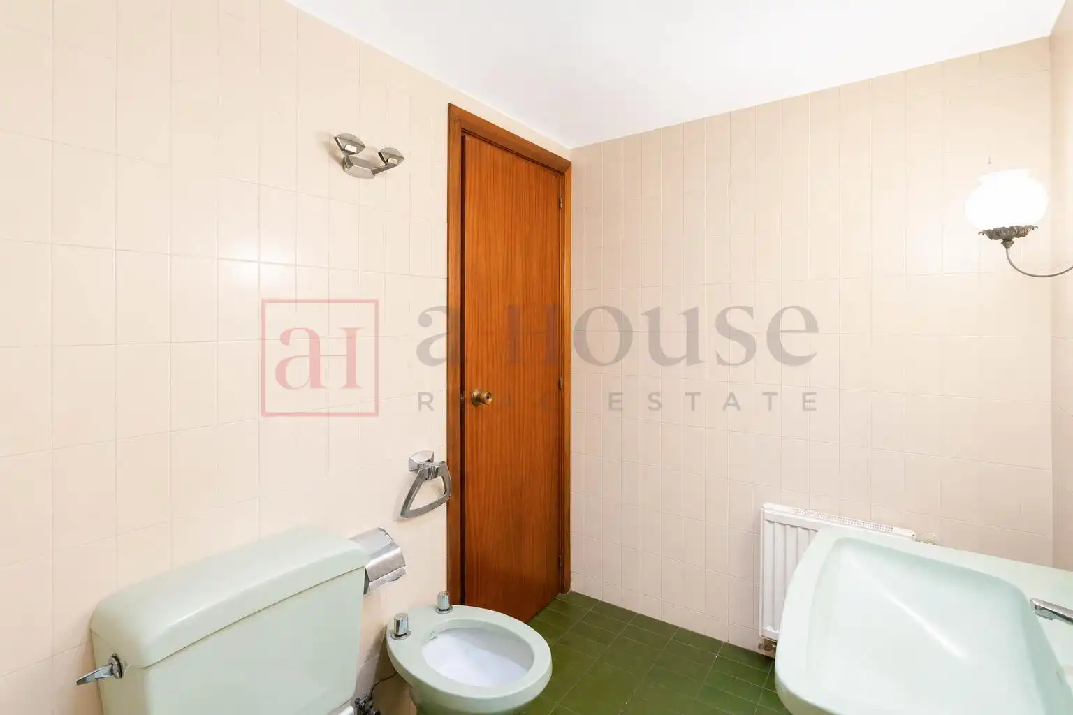 Badezimmer von Wohnung zum Verkauf in Madrid mit Klimaanlage, Heizung und Terrasse