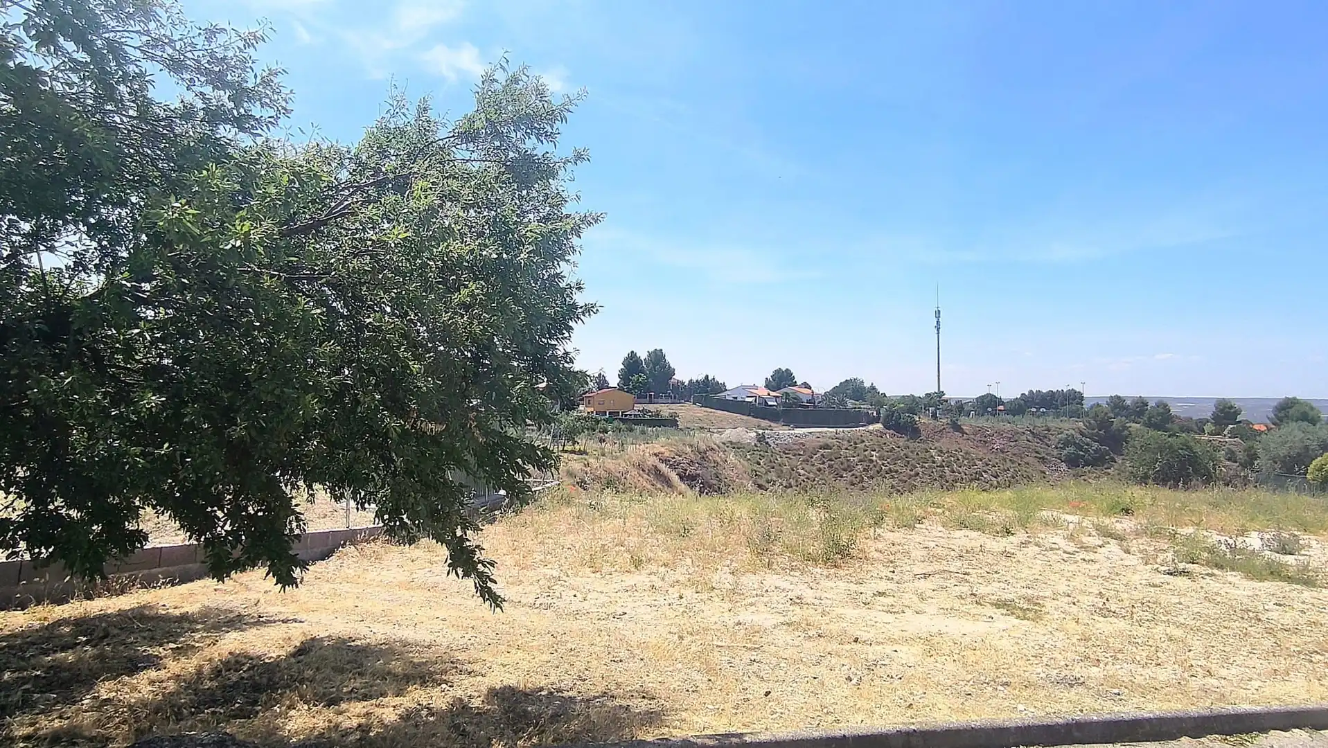 Terreno residencial en venta en Colmenar de Oreja