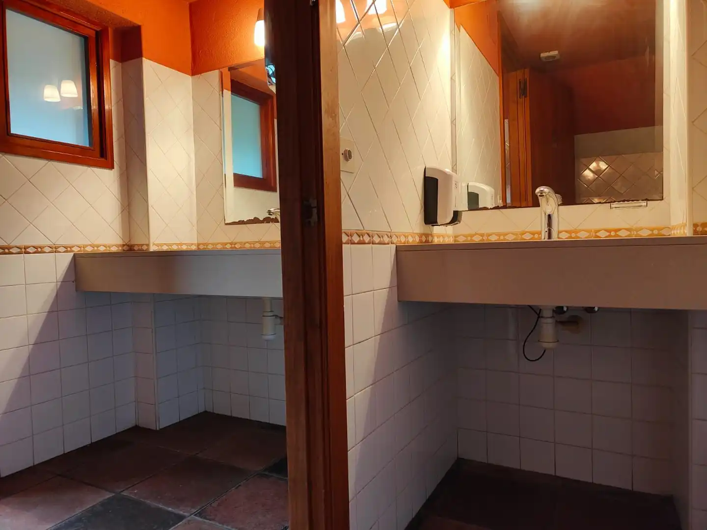 Bathroom of Buildings for sale in Sant Aniol de Finestres