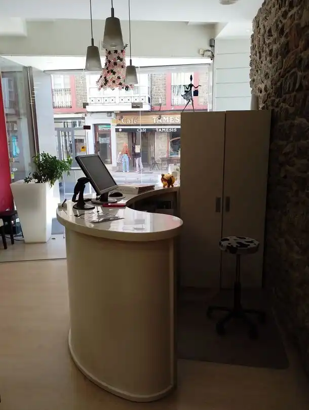 Local comercial en venta en Avenida Santiago, imagen 2