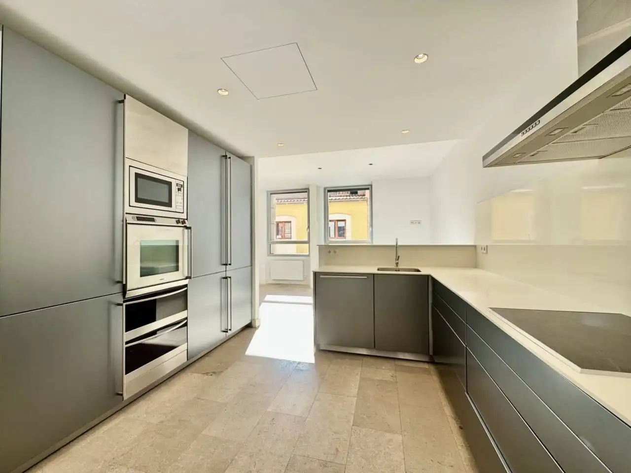 Kitchen of Flat for rent in  Palma de Mallorca  with Air Conditioner, Heating and Terrace