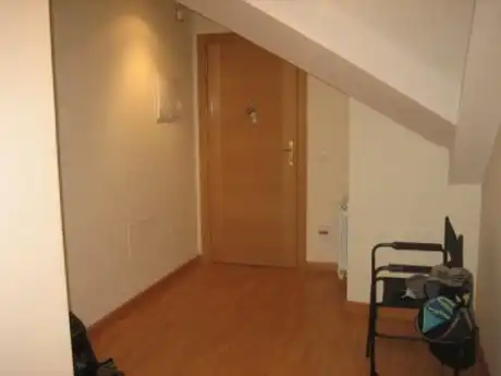 Apartament en venda a La Lastra
