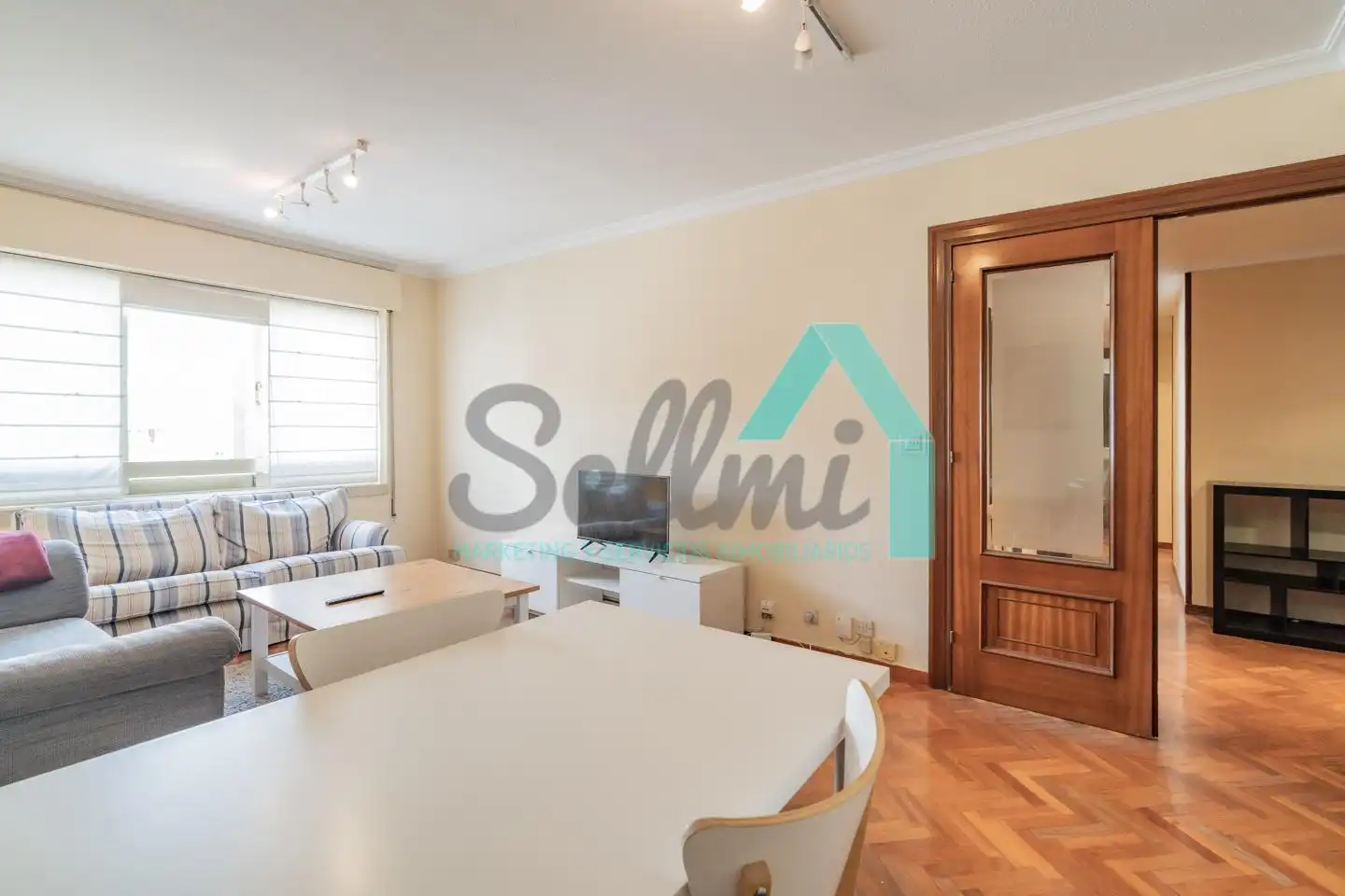 Wohnung mit Aufzug zur Miete in Calle Muñoz Degraín