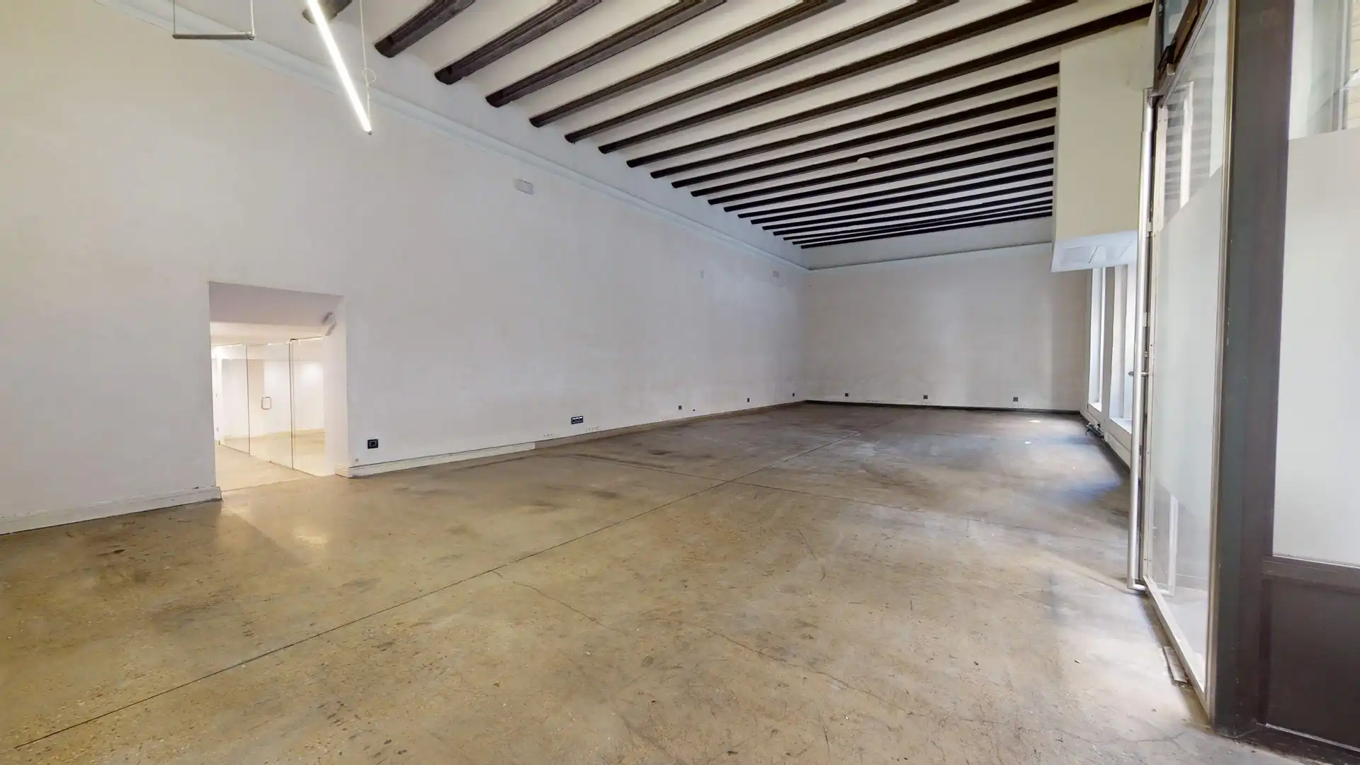 Local comercial en venda a Calle hermanos argensola 2, imagen 4