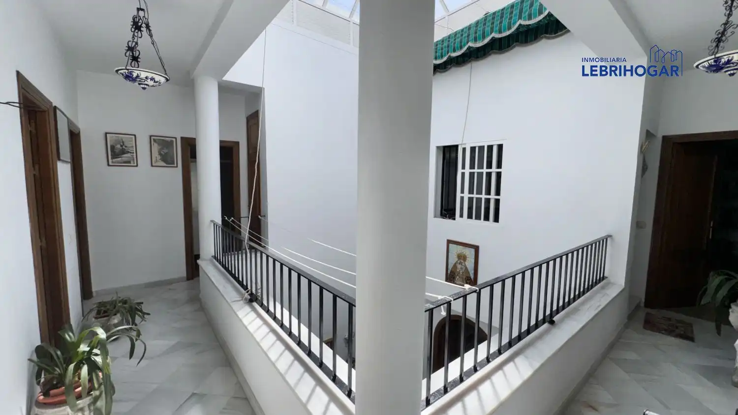 Casa o chalet en venta en Lebrija con Calefacción, Trastero y Balcón