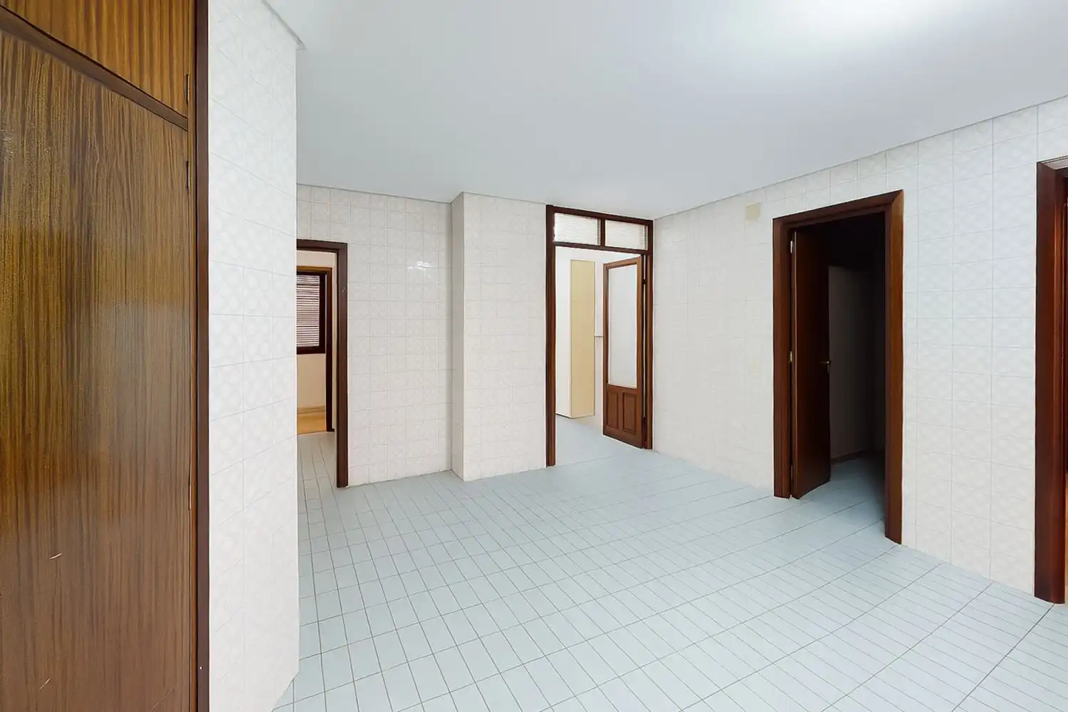 Flat for sale in Sevilla  with Air Conditioner, Heating and Terrace