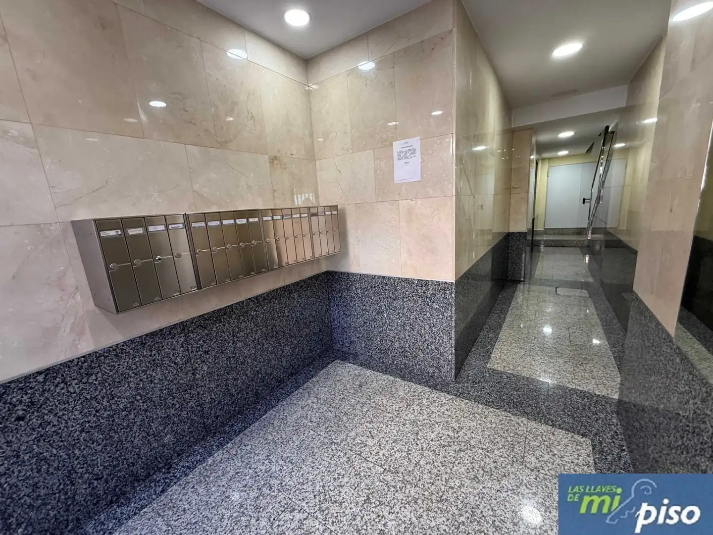 Wohnung zum Verkauf in Valladolid mit Heizung, Terrasse und Möbliert