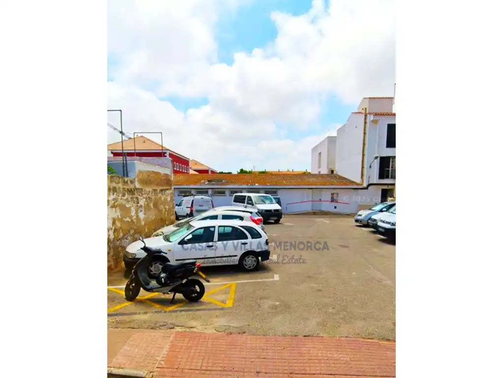 Terreno residenziale in vendita a Calle Batlle Pons