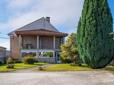 Casa rústica en venda a Amoeiro