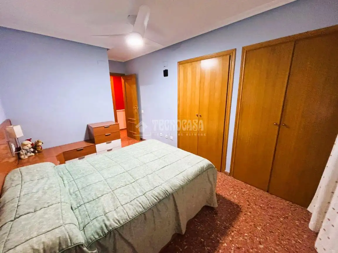Habitación de Piso en venta en Quart de Poblet con Aire acondicionado, Trastero y Balcón