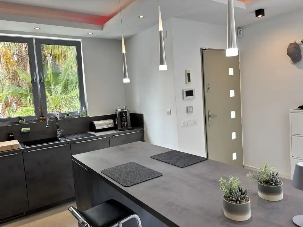 Cocina de Casa o chalet en venta en Alcúdia con Aire acondicionado, Calefacción y Jardín privado