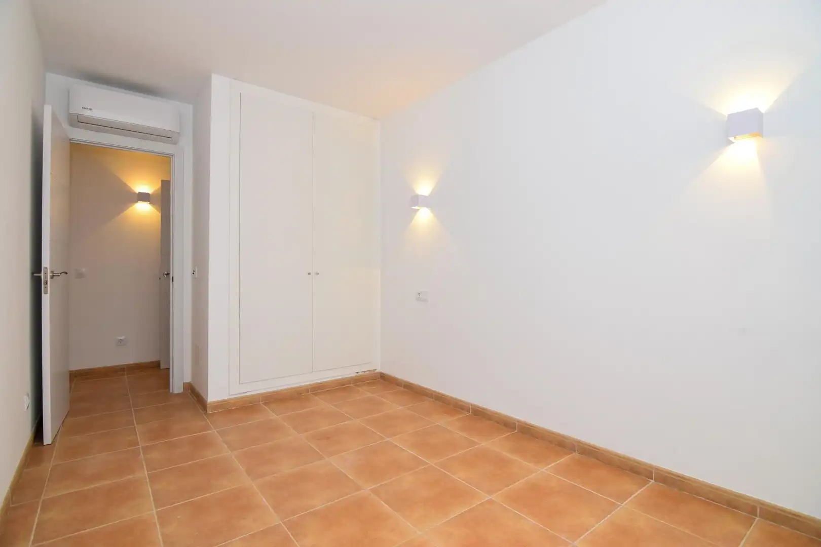 Habitación de Piso de alquiler en Artà con Aire acondicionado