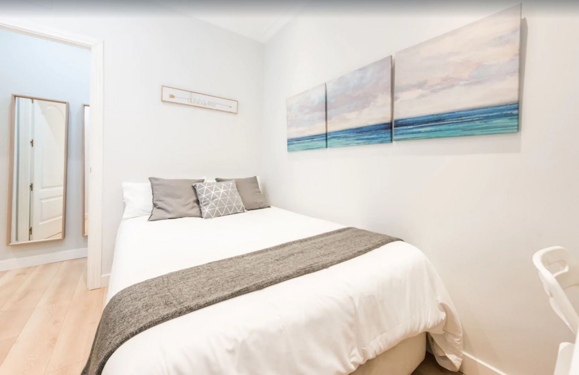 Bedroom of Flat to rent in Erandio  with Air Conditioner, Furnished and Microwave