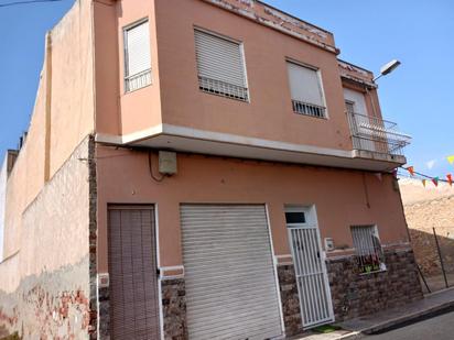 Vista exterior de Casa o xalet en venda en Elche / Elx amb Terrassa, Traster i Balcó