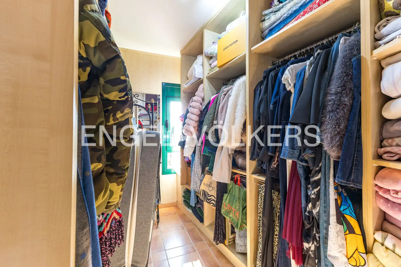 Houses for sale in Castelldefels  with Air Conditioner, Heating and Terrace