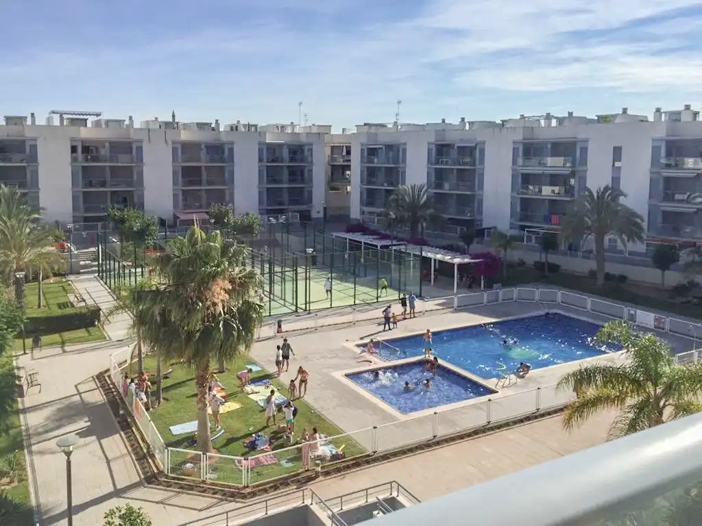 Schwimmbecken von Dachboden zur Miete in Almenara mit Klimaanlage, Privatgarten und Terrasse