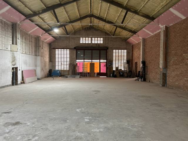Nave industrial en Alquiler en L´Hospitalet de Llobregat - Rodes en Sant Josep
