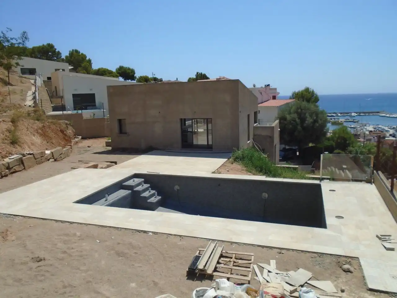 Piscina de Casa o xalet en venda en L'Estartit amb Aire condicionat, Calefacció i Jardí privat