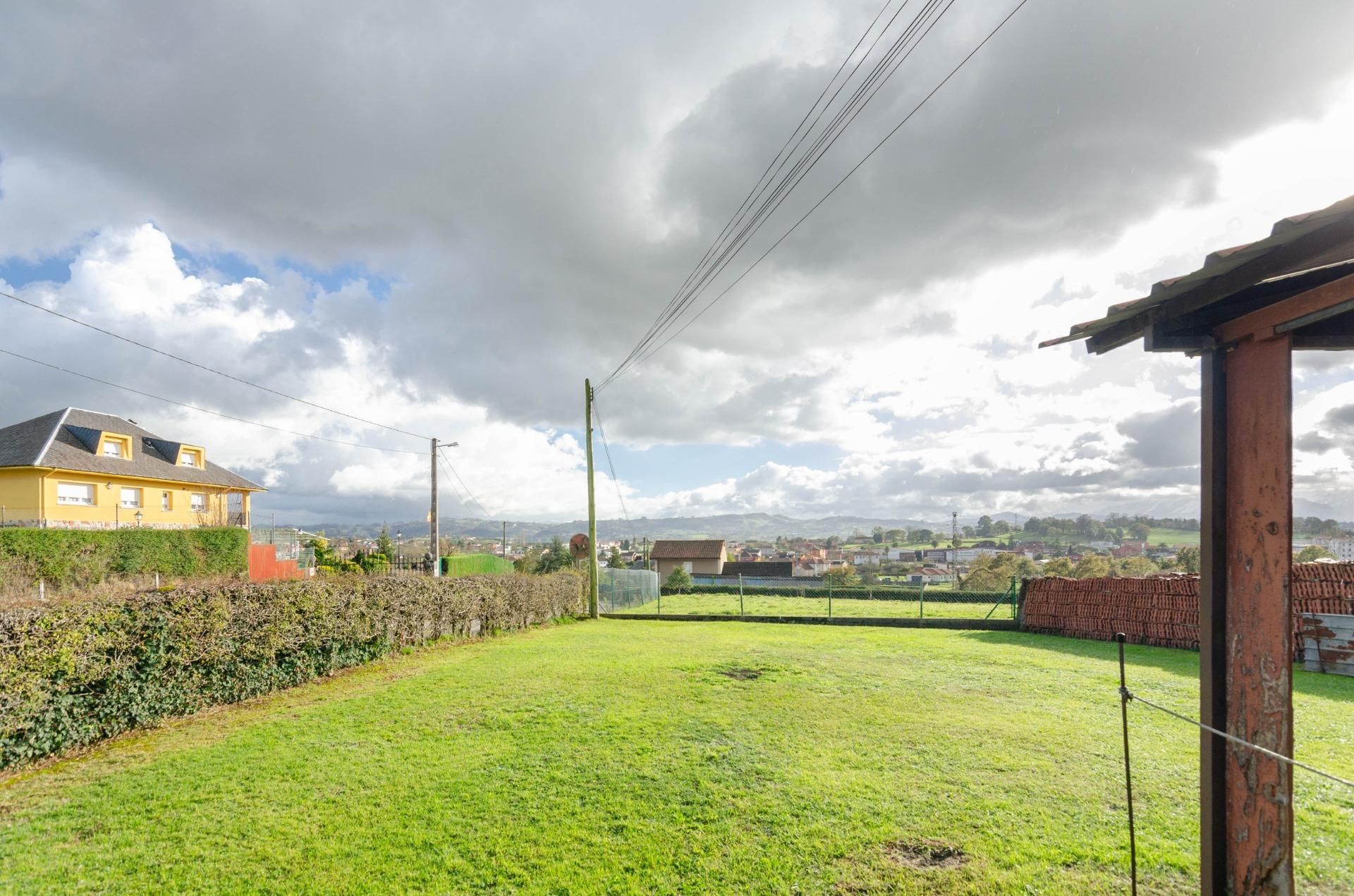 House or chalet for sale in Siero  with Heating and Private garden