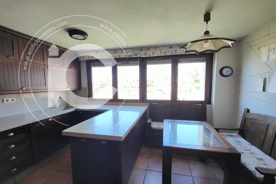 Cocina de Casa o chalet de alquiler en Huétor Vega con Aire acondicionado y Jardín privado
