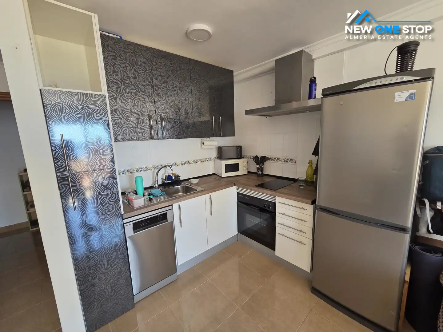Cocina de Dúplex en venta en Carboneras con Terraza, Horno y Lavadora