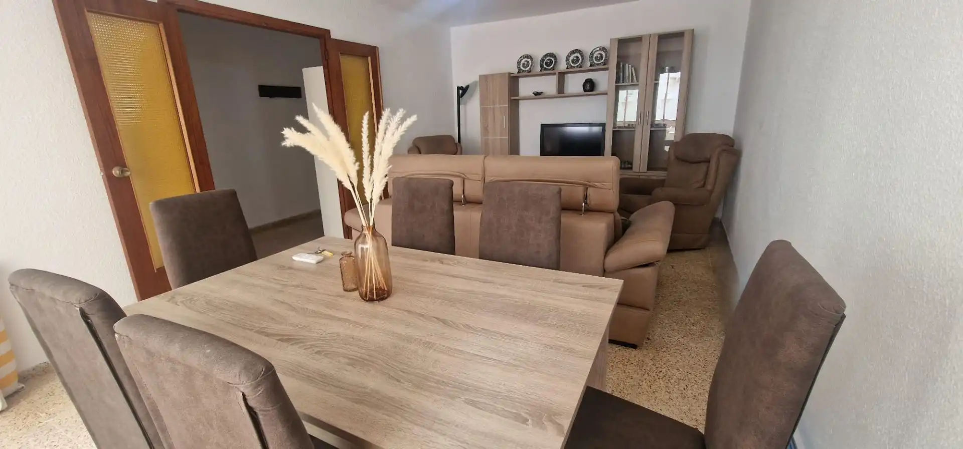 Wohnzimmer von Wohnungen zur Miete in Águilas mit Möbliert