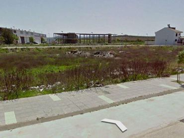 Residential land for sale in Calle Urano