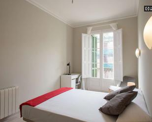 Bedroom of Flat to share in  Barcelona Capital  with Air Conditioner, Heating and Terrace