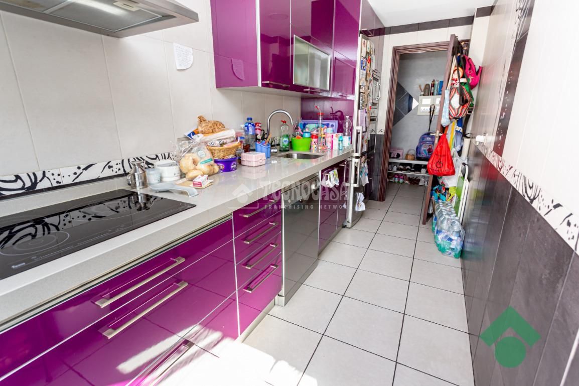 Kitchen of Flat for sale in Algeciras