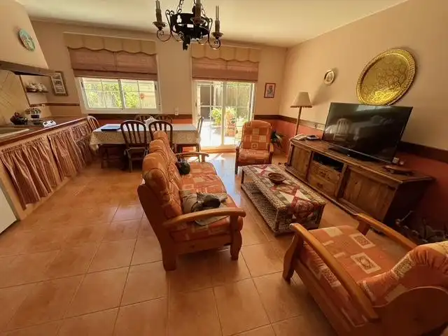 Living room of Detached homes for sale in  Zaragoza Capital  with Heating, Private garden and Terrace