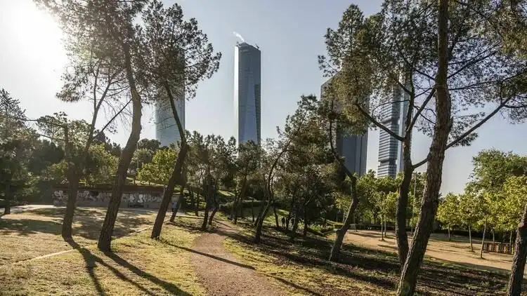Exterior view of Flat for sale in Madrid  with Air Conditioner, Heating and Parquet flooring
