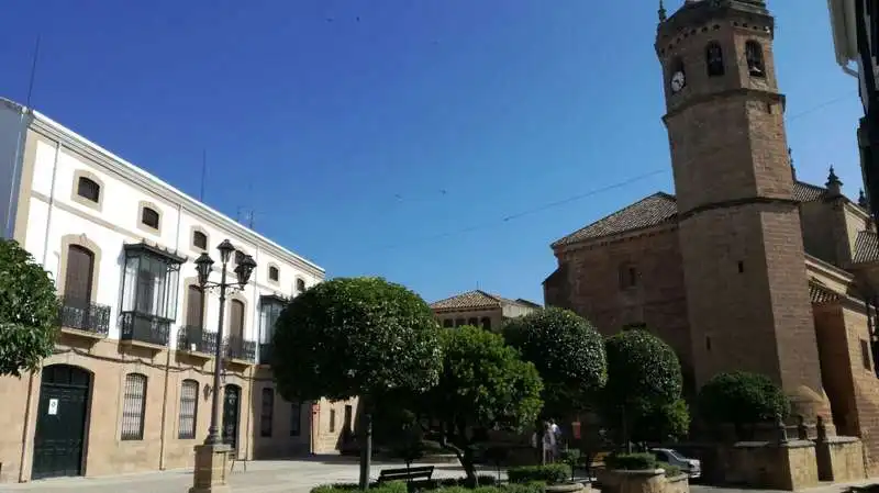 Vista exterior de Dúplex en venta en Baños de la Encina con Aire acondicionado, Calefacción y Trastero