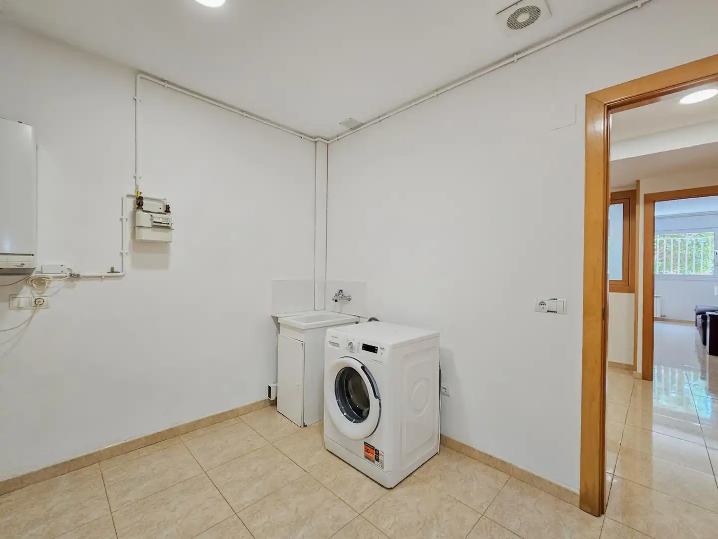 Bajo con ascensor en venta en Carrer OLZINELLES D', imagen 14