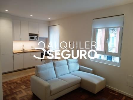 Living room of Flat to rent in Vitoria - Gasteiz  with Heating and Furnished