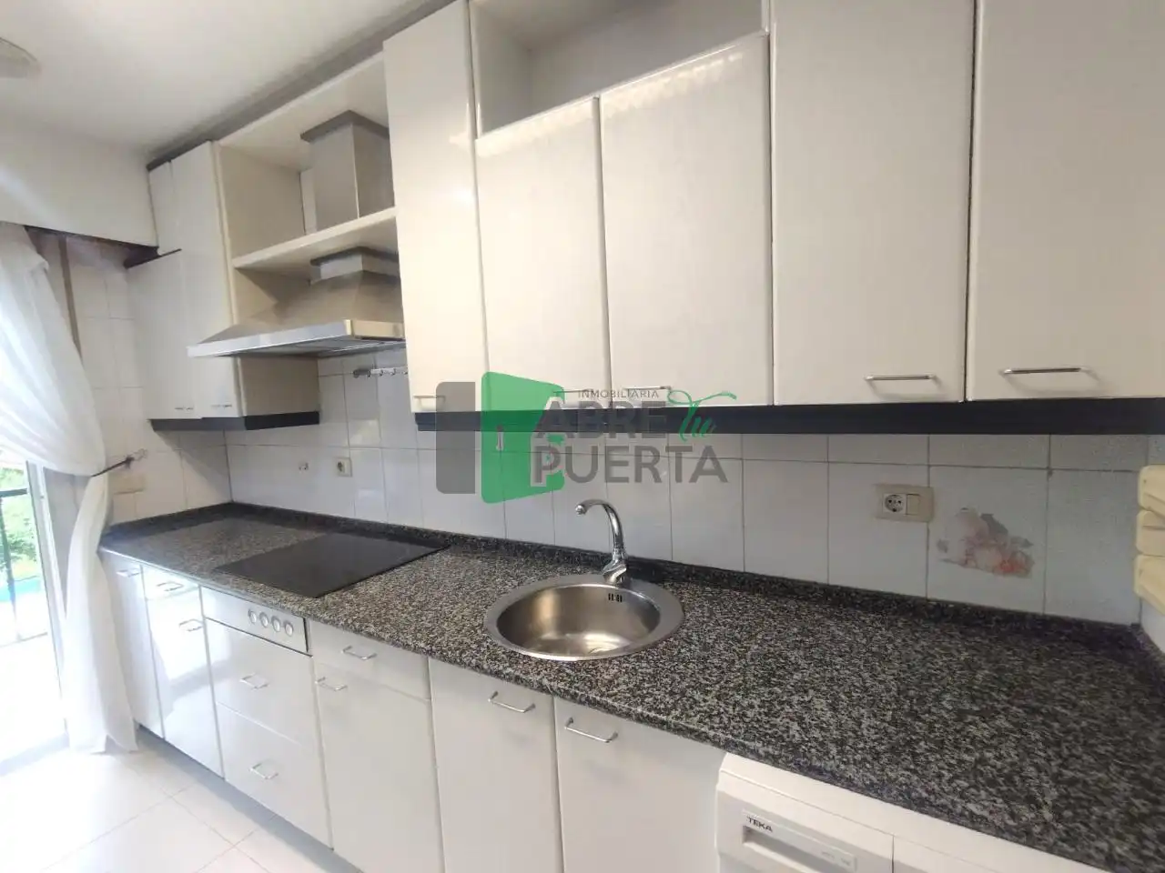 Kitchen of Flat for sale in Ourense Capital   with Heating, Parquet flooring and Storage room