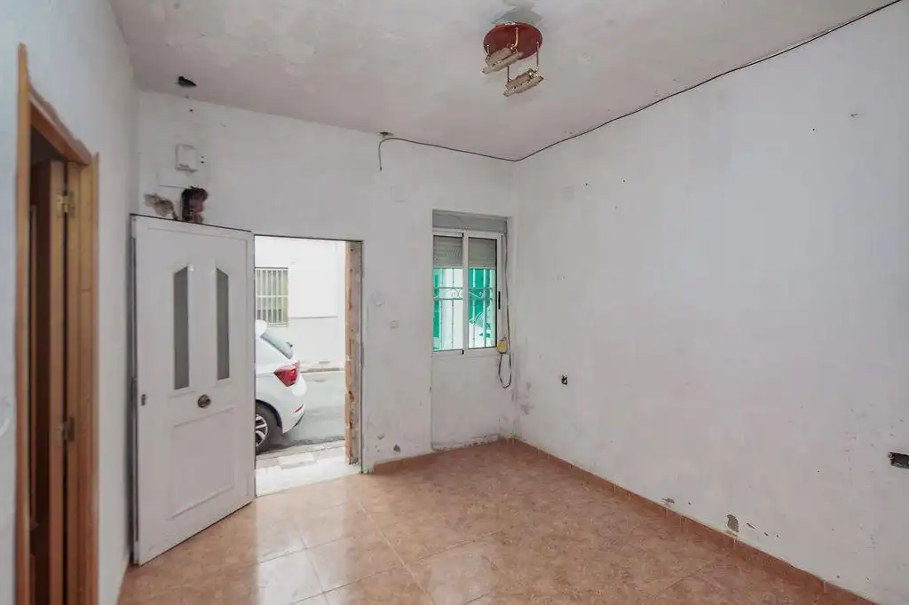 Houses for sale in Tavernes de la Valldigna  with Terrace