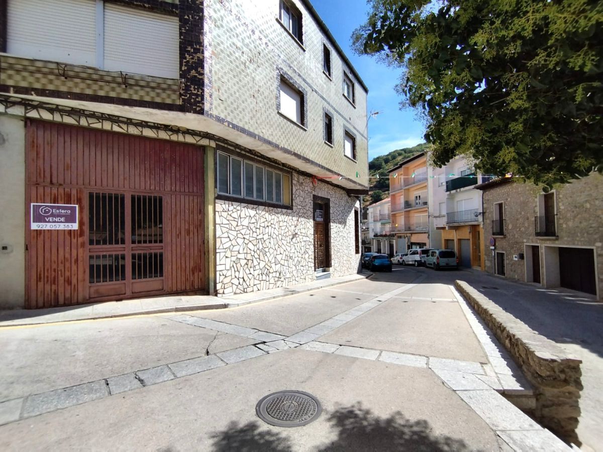Vista exterior de Edifici en venda en Tornavacas