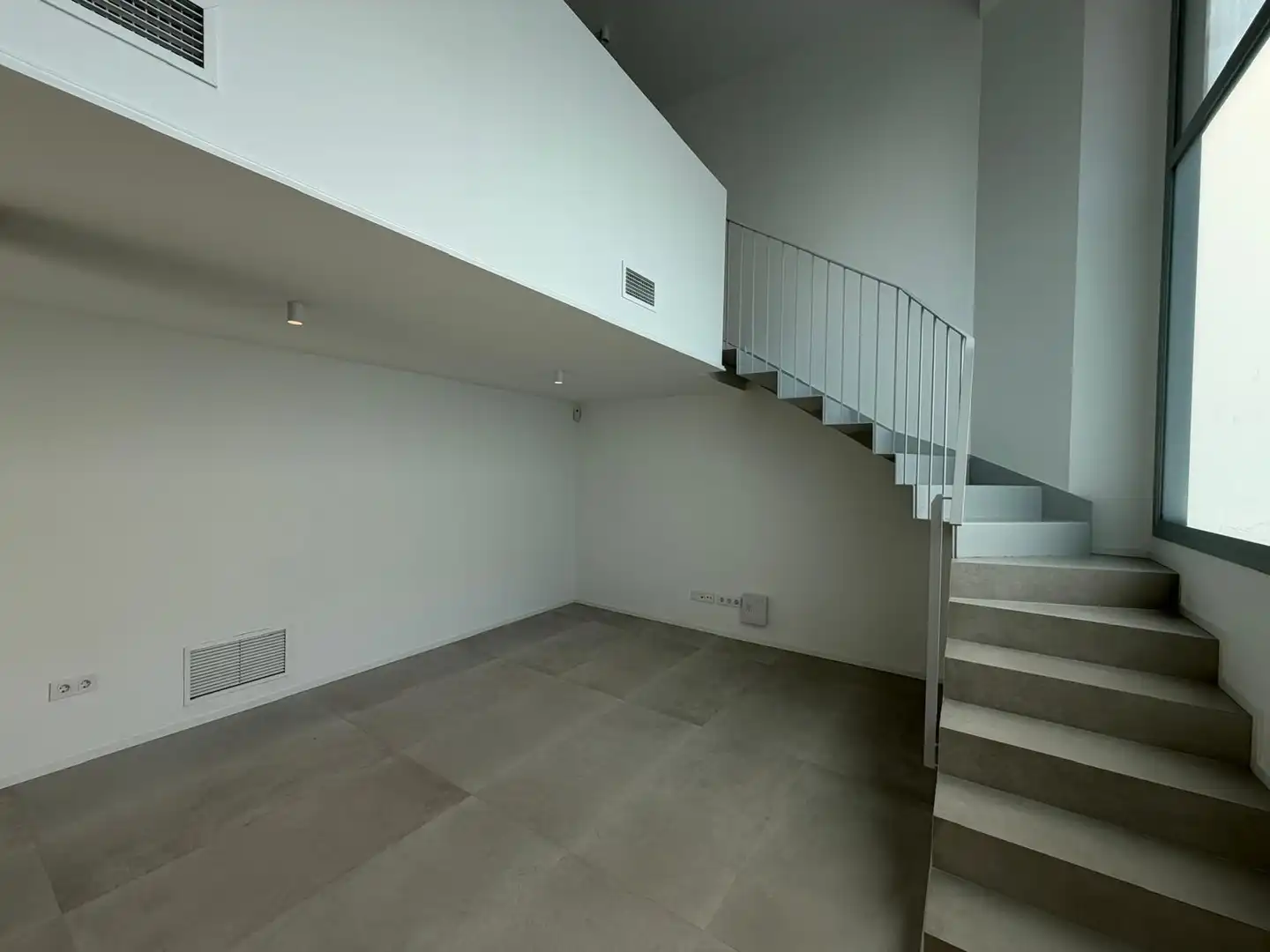 Duplexes for rent in RIU GÜELL, La Devesa