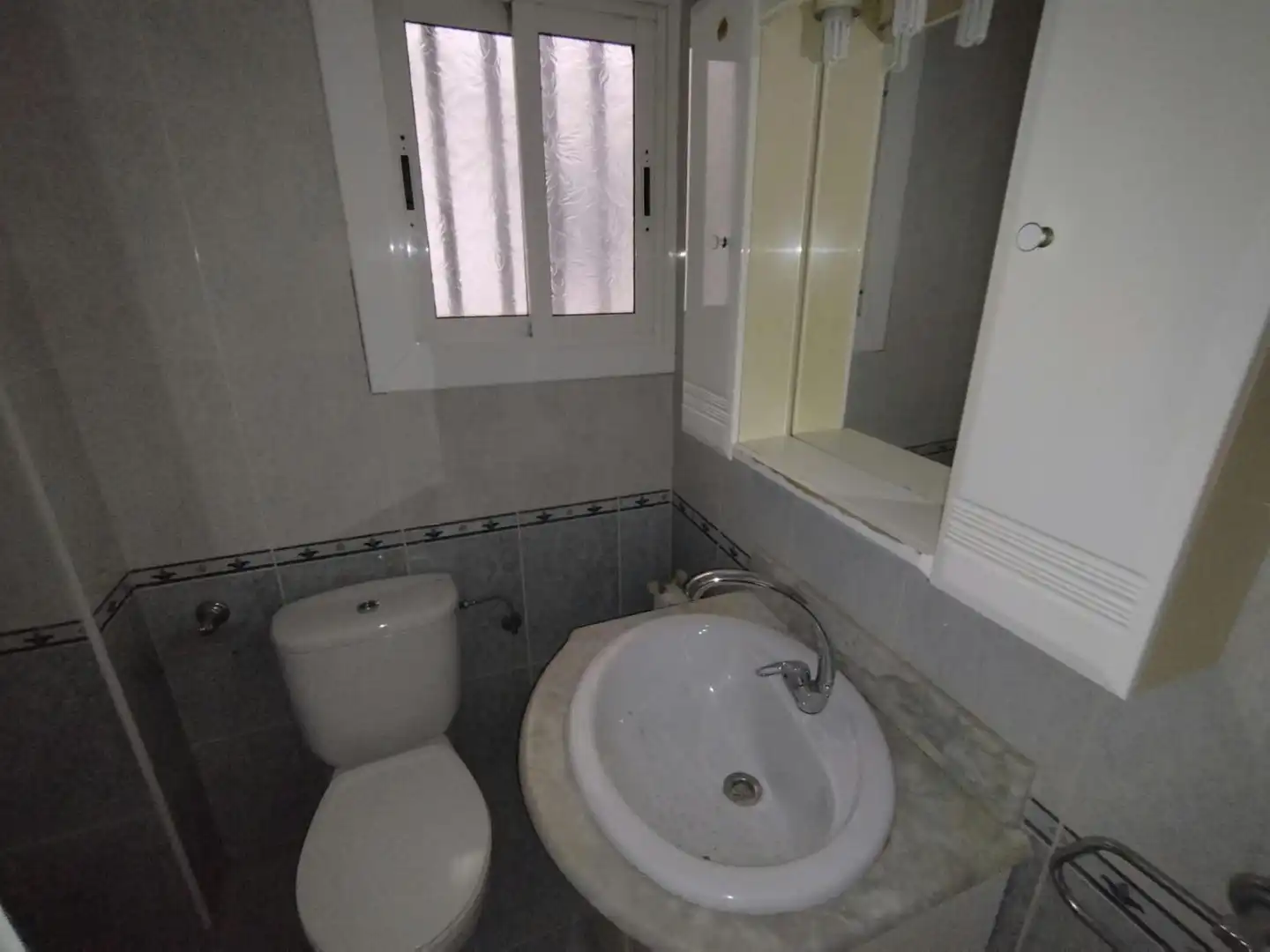 Badezimmer von Wohnung zum Verkauf in Salou mit Terrasse