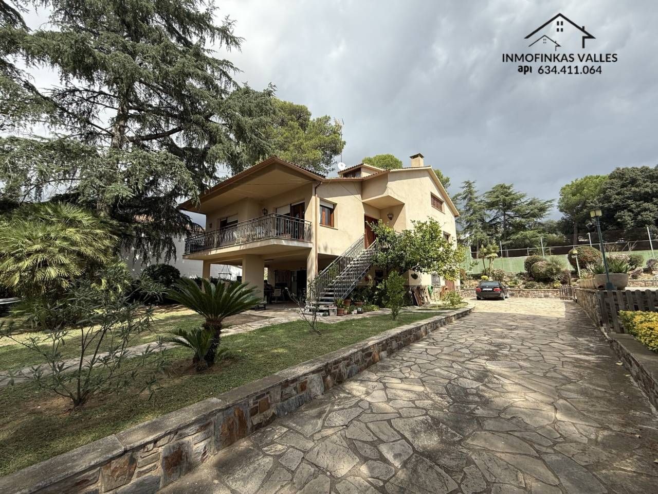 Exterior view of House or chalet for sale in Lliçà d'Amunt  with Heating and Terrace