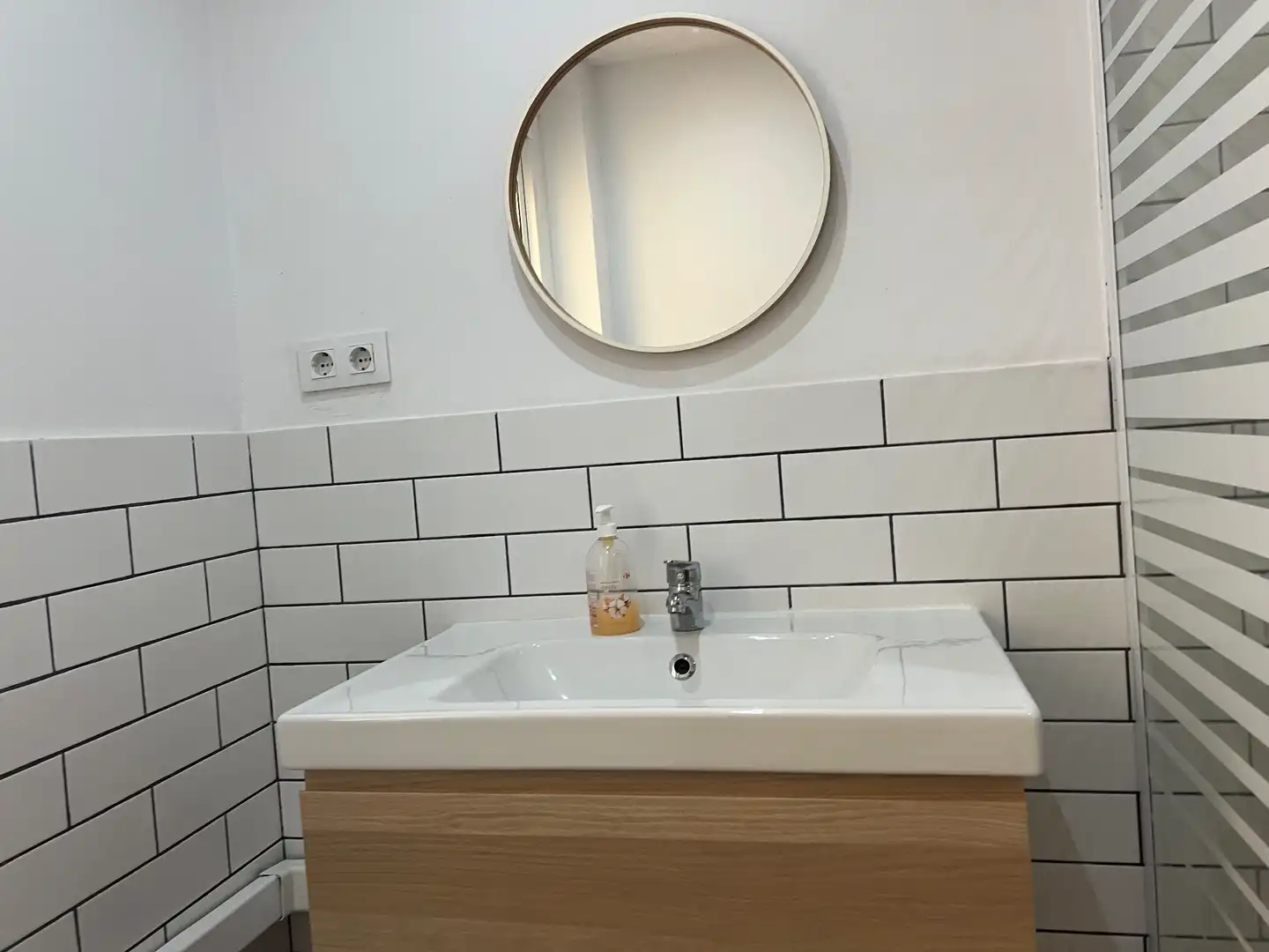 Baño de Piso en venta en Barcelona con Aire acondicionado, Calefacción y Amueblado
