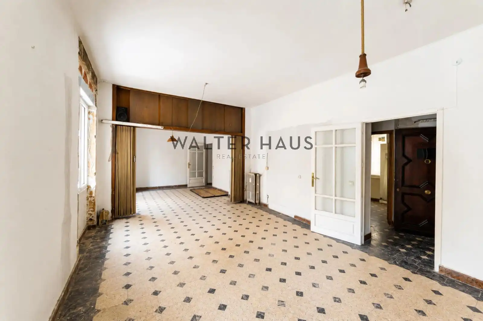 Flat for sale in Madrid  with Storage room