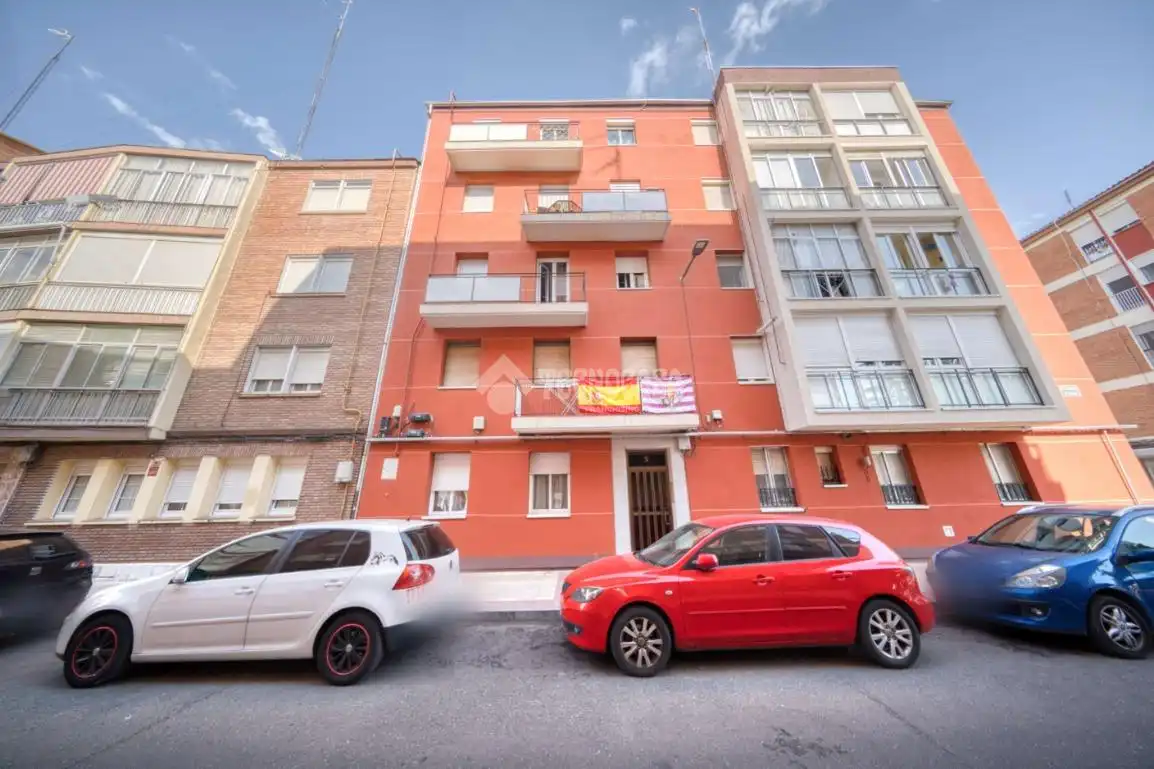Exterior view of Flat for sale in Valladolid  with Terrace