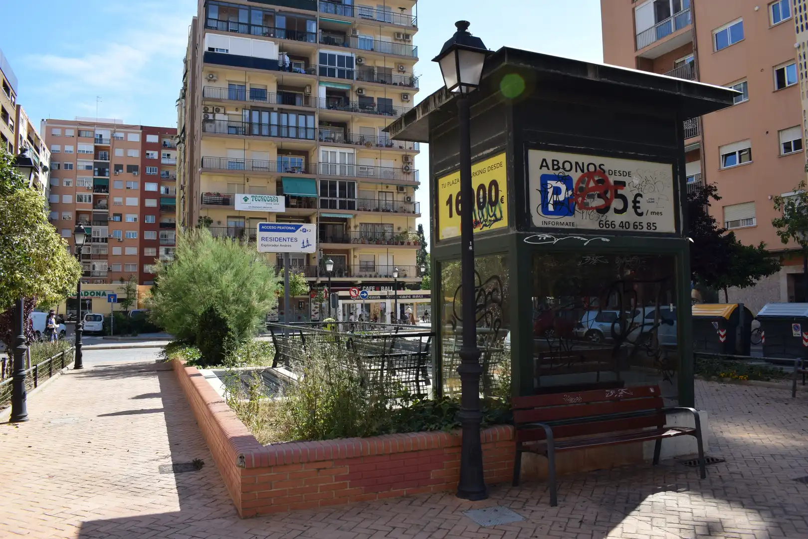 Vista exterior de Garatge en venda en Valencia