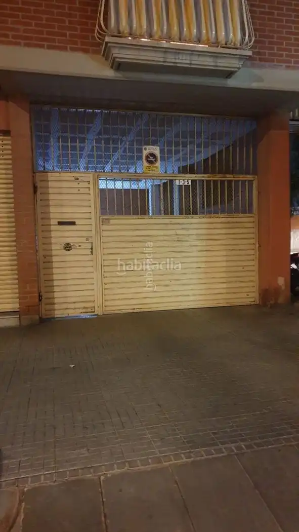 Individual en venda a Carrer de Miquel Martí i Pol 1
