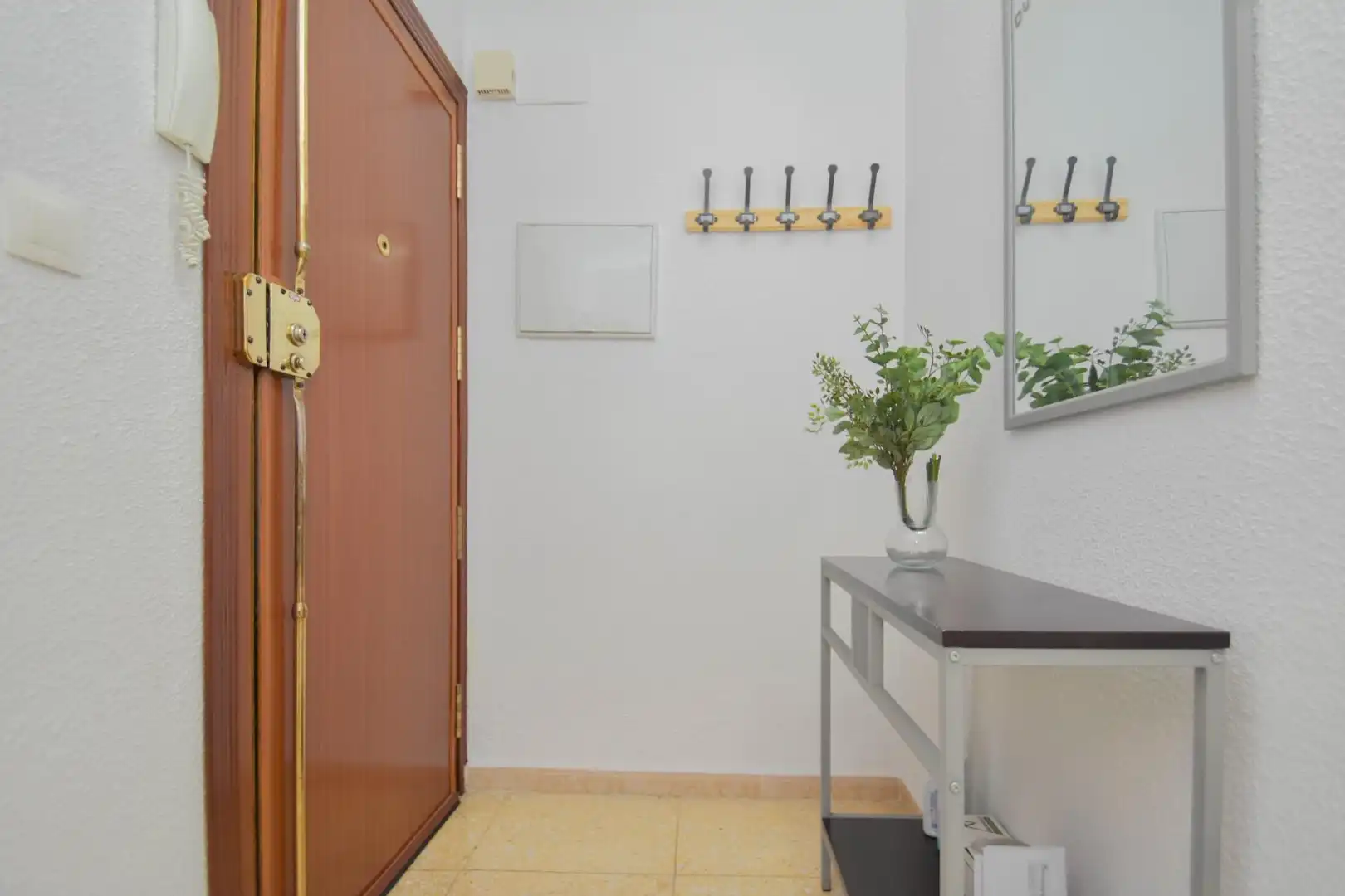 Flat for sale in Granada  with Balcony