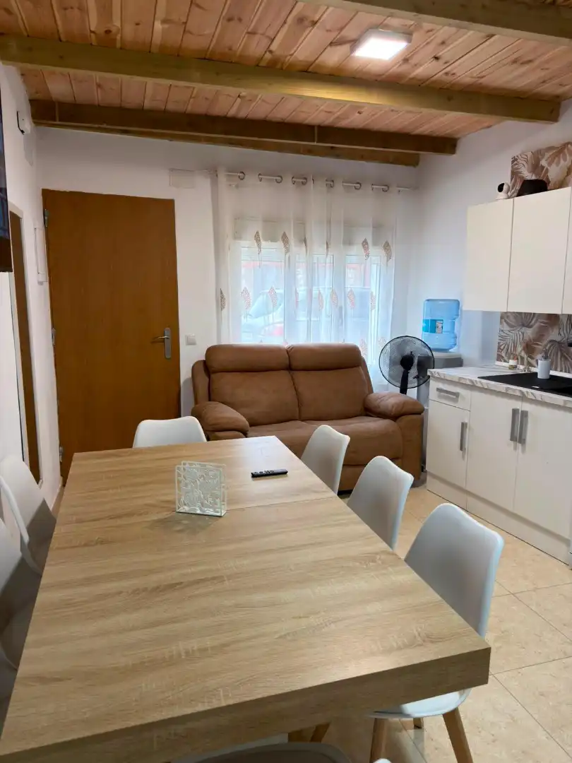 Sala d'estar de Casa o xalet en venda en Valdestillas amb Calefacció, Jardí privat i Terrassa