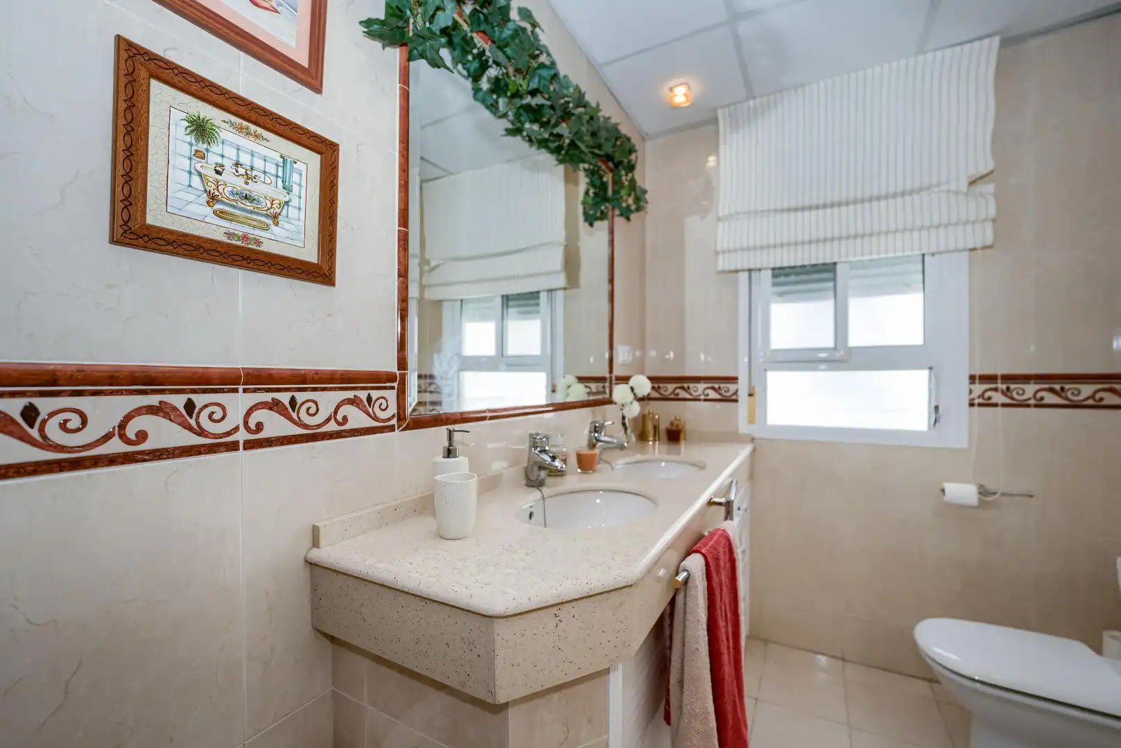 Baño de Apartamento en venta en Sevilla con Alarma