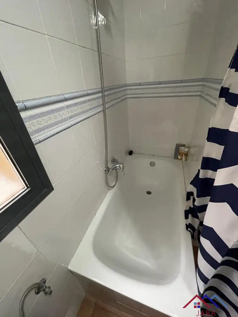Apartamento de alquiler en Casco Histórico - Zona Alta